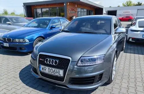 AUDI Rs6 