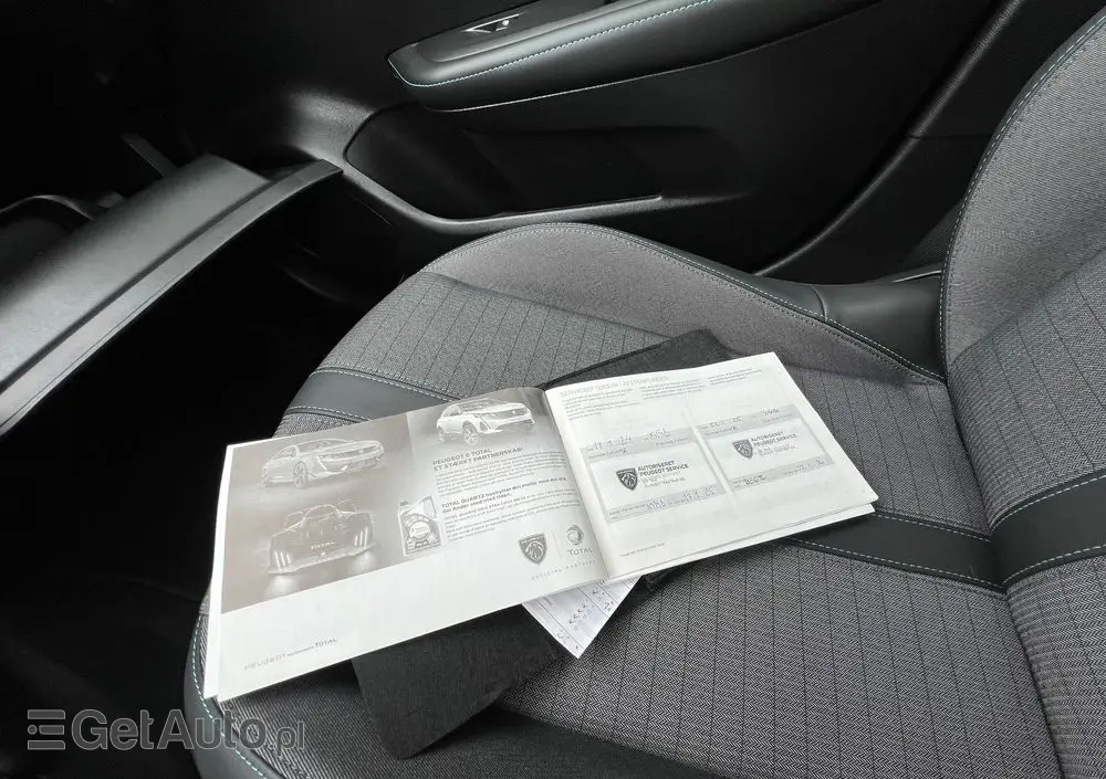 PEUGEOT 208 1.2 PureTech Allure S&S