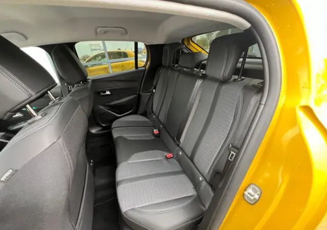 PEUGEOT 208 1.2 PureTech Allure S&S