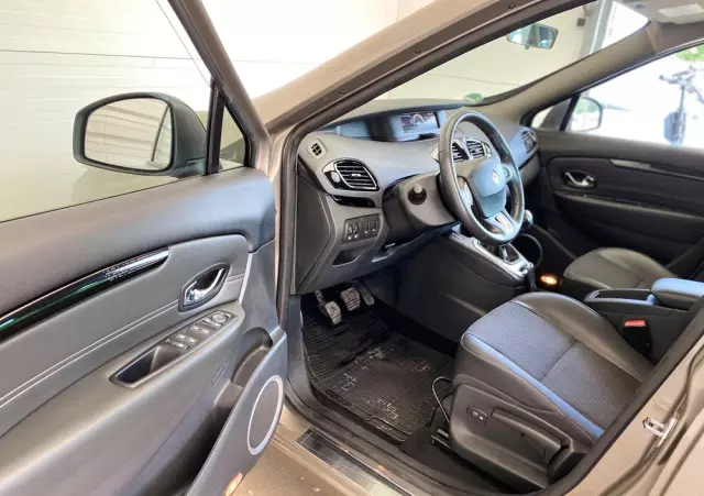 RENAULT Scenic 1.2 TCe Energy Intens