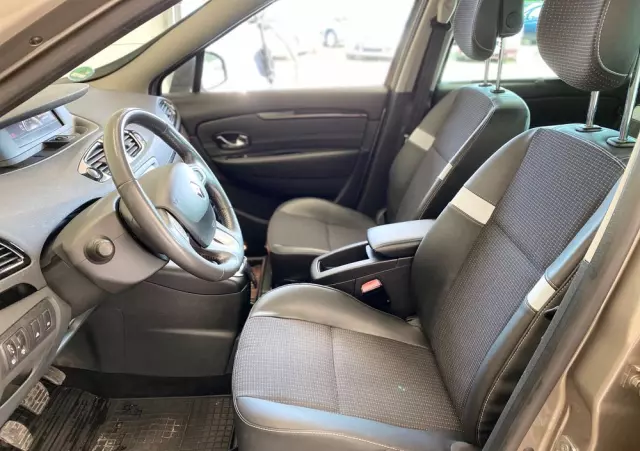 RENAULT Scenic 1.2 TCe Energy Intens