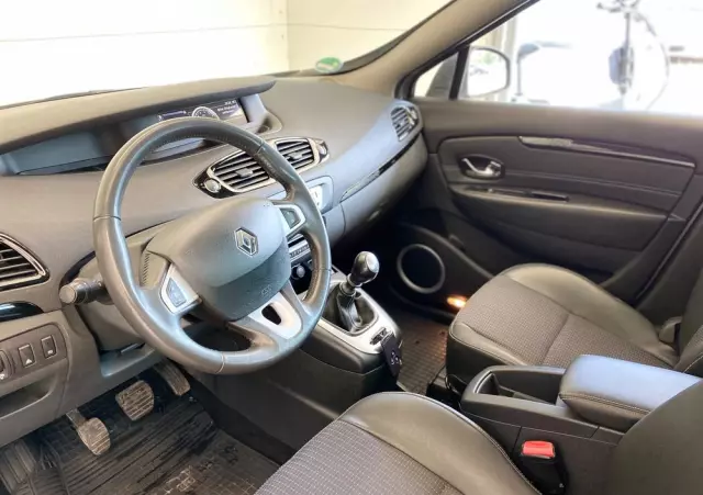 RENAULT Scenic 1.2 TCe Energy Intens