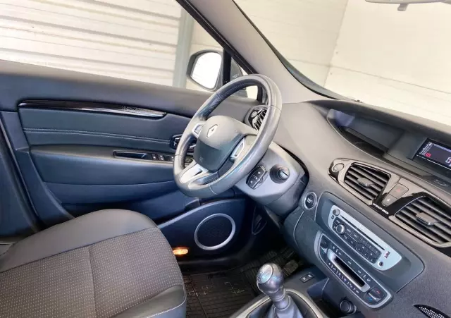 RENAULT Scenic 1.2 TCe Energy Intens