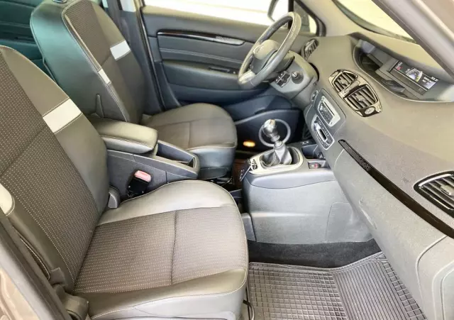 RENAULT Scenic 1.2 TCe Energy Intens