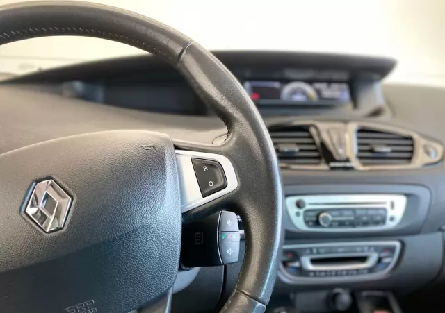 RENAULT Scenic 1.2 TCe Energy Intens