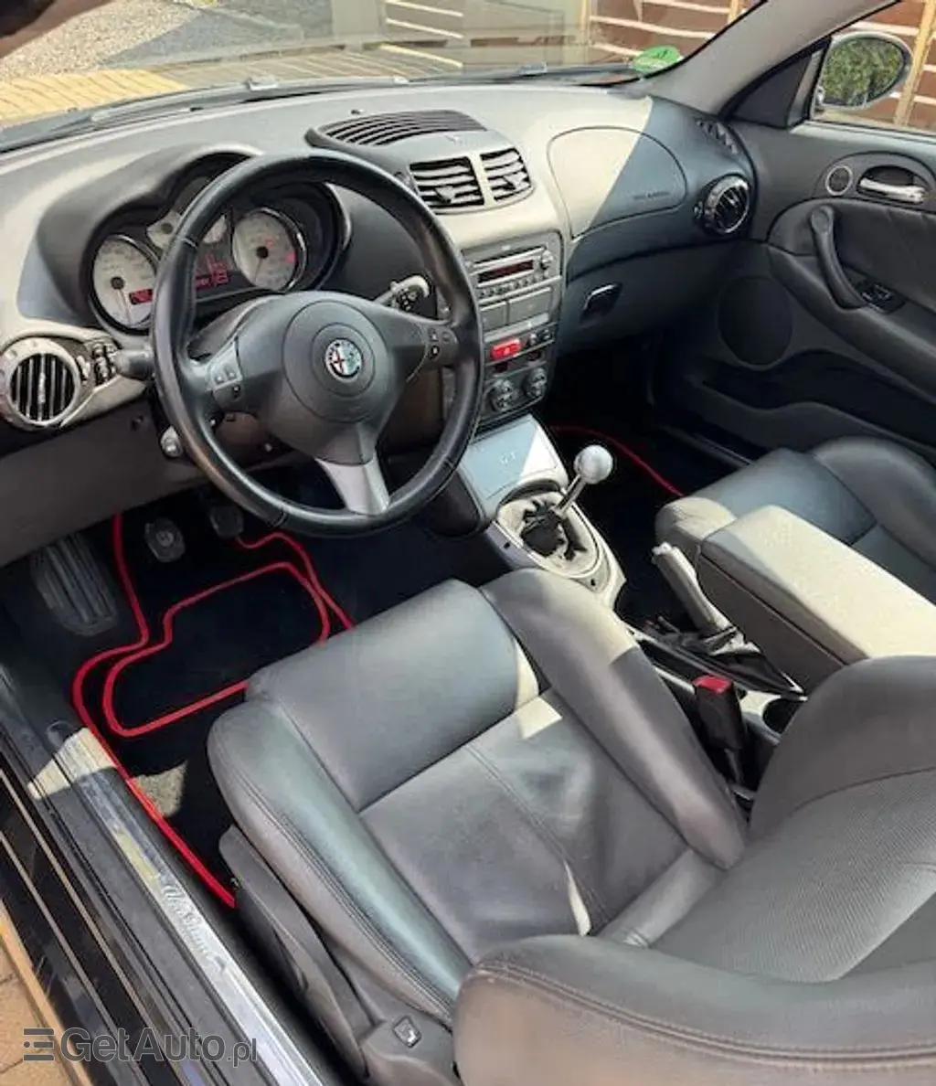 ALFA ROMEO GT 