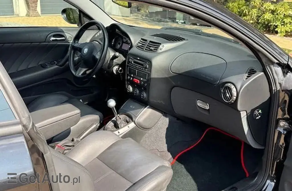 ALFA ROMEO GT 