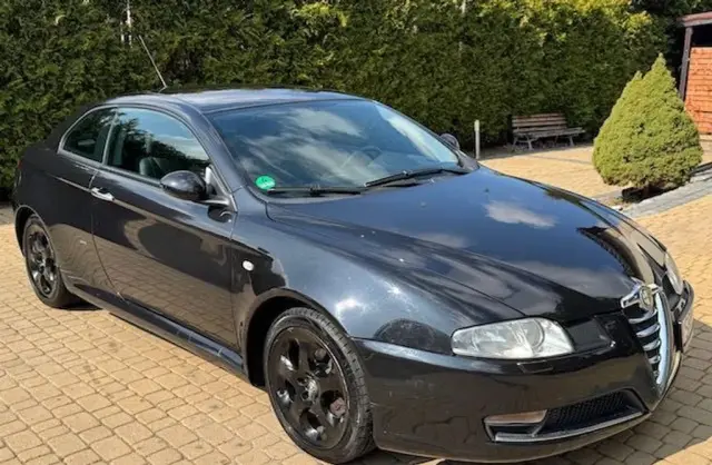 ALFA ROMEO GT 