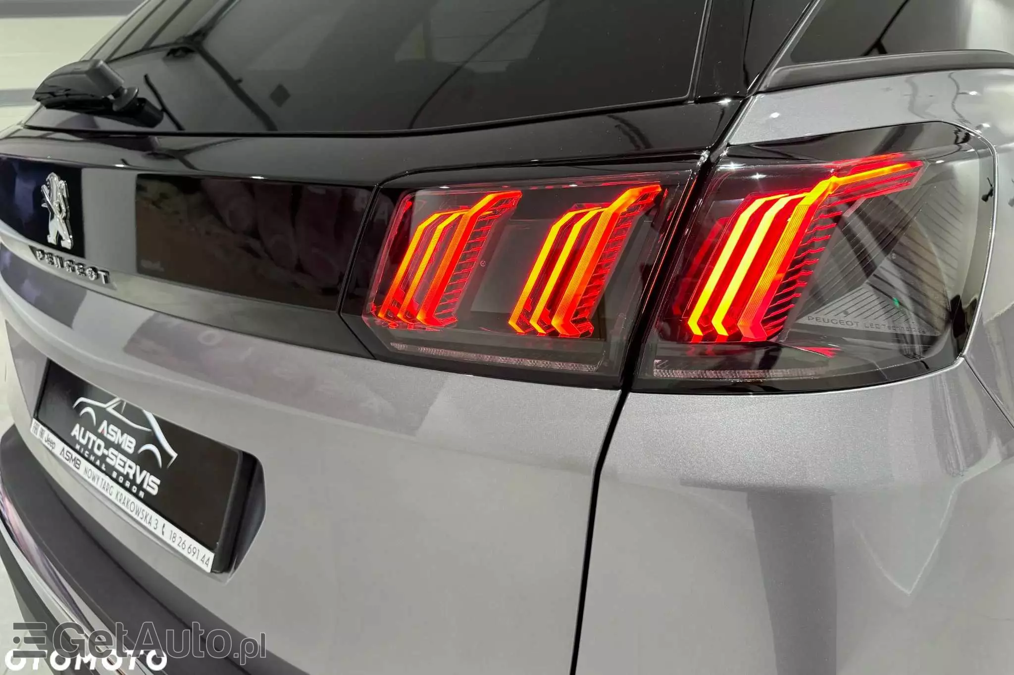 PEUGEOT 3008 1.2 PureTech Allure Pack S&S EAT8