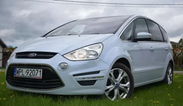 FORD S-MAX 