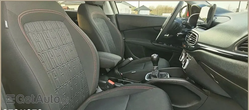 FIAT Tipo 1.0 T3 RED