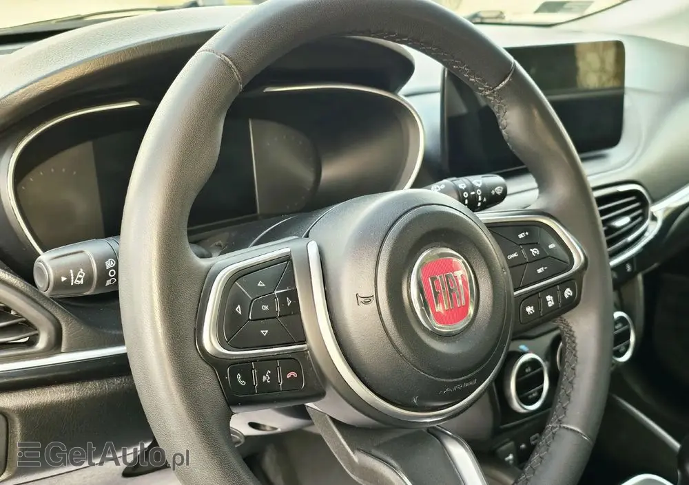 FIAT Tipo 1.0 T3 RED