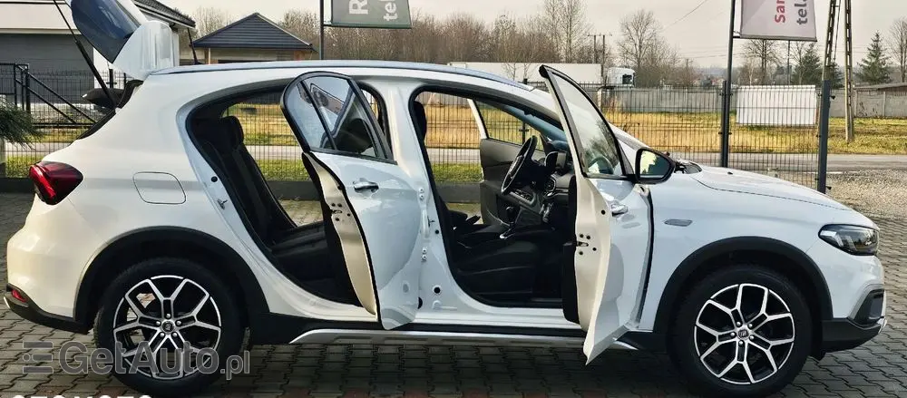 FIAT Tipo 1.0 T3 RED