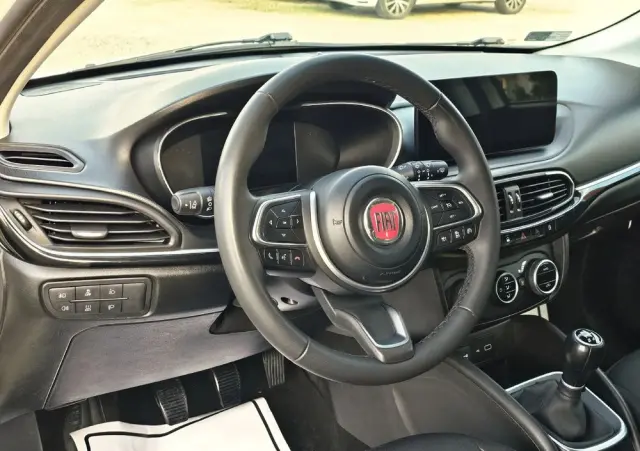 FIAT Tipo 1.0 T3 RED