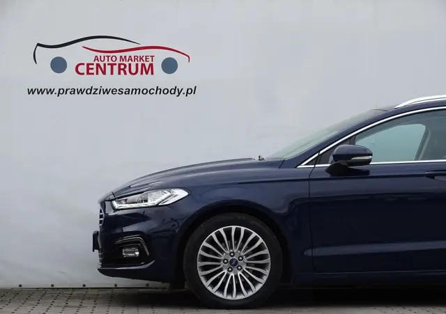 FORD Mondeo 2.0 Hybrid Titanium GPF