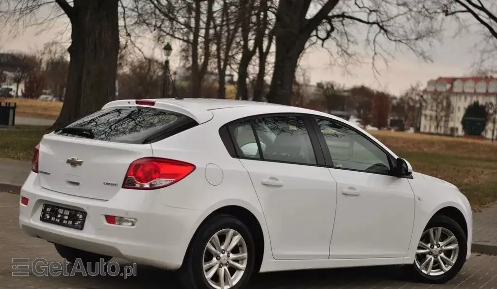 CHEVROLET Cruze 