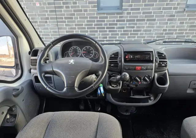 PEUGEOT Boxer 