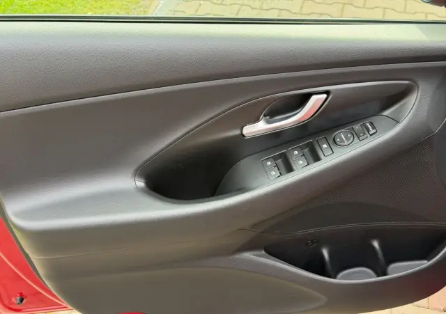 HYUNDAI I30 1.4 Premium