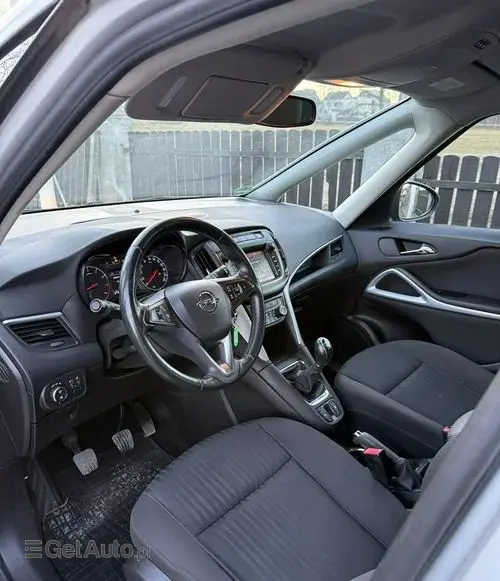 OPEL Zafira 