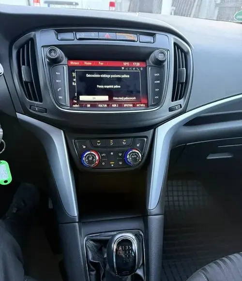 OPEL Zafira 