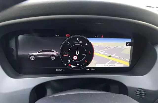 JAGUAR F-Pace 