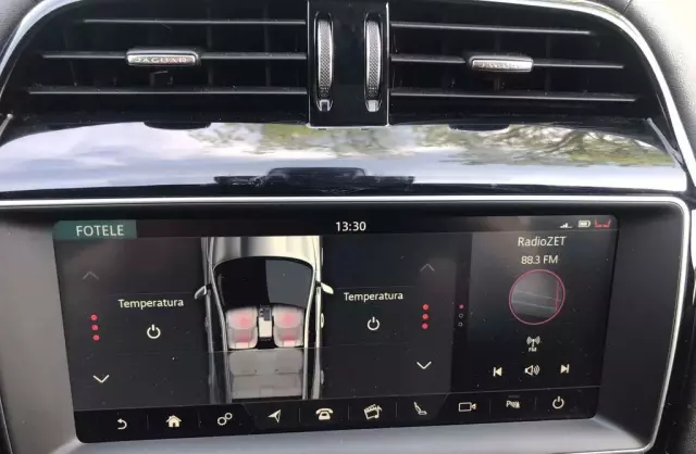 JAGUAR F-Pace 
