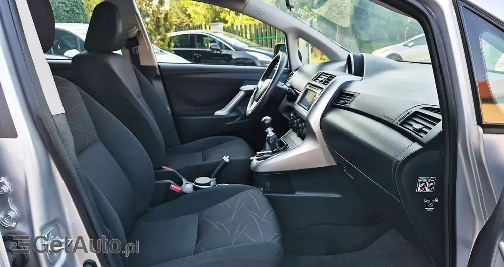 TOYOTA Verso 1.6 Life