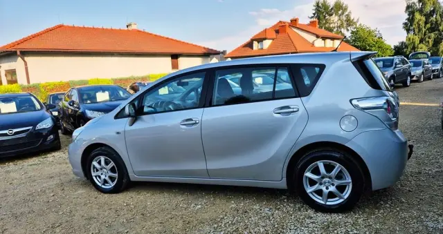 TOYOTA Verso 1.6 Life