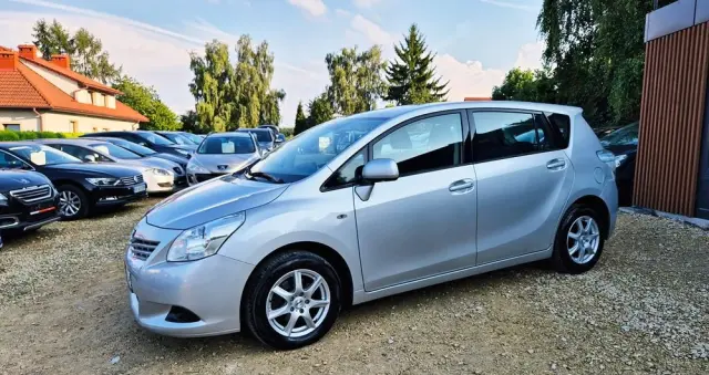 TOYOTA Verso 1.6 Life
