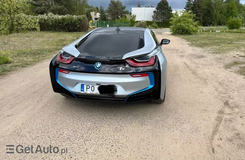 BMW I8 
