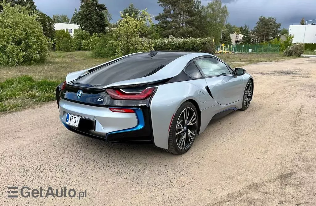 BMW I8 