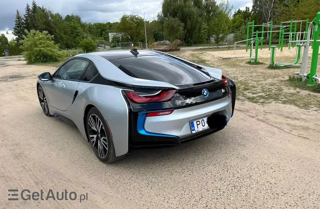 BMW I8 