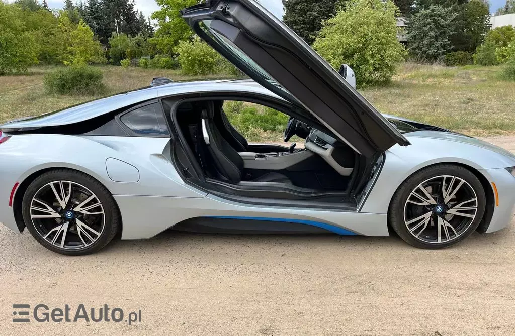 BMW I8 