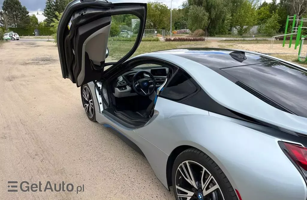 BMW I8 
