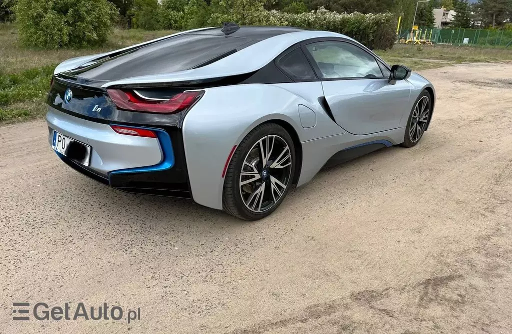 BMW I8 