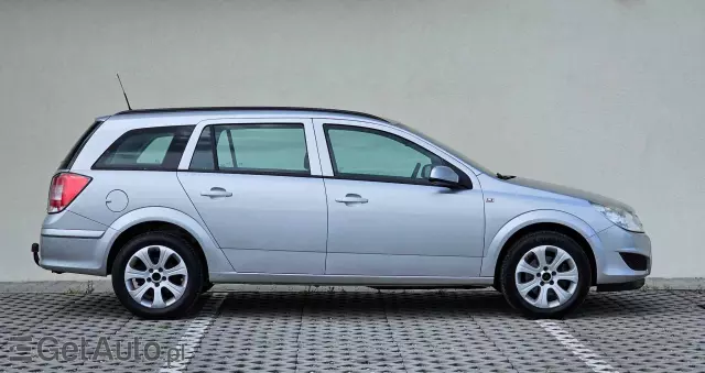 OPEL Astra 1.7 CDTI Caravan DPF (119g) Edition