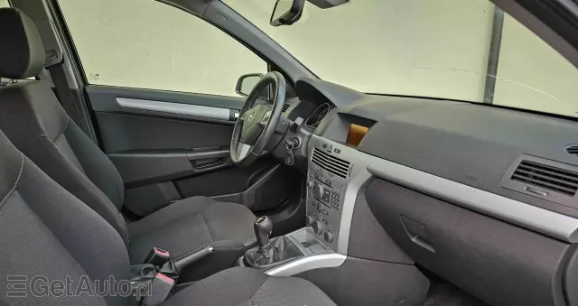 OPEL Astra 1.7 CDTI Caravan DPF (119g) Edition