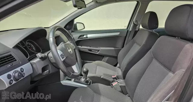 OPEL Astra 1.7 CDTI Caravan DPF (119g) Edition