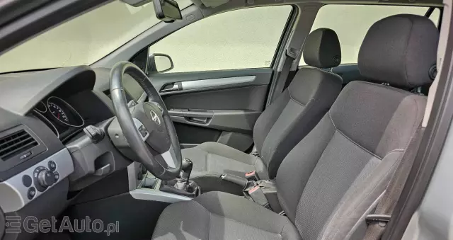 OPEL Astra 1.7 CDTI Caravan DPF (119g) Edition