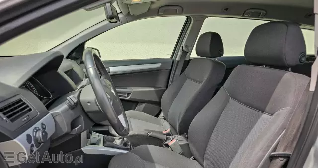 OPEL Astra 1.7 CDTI Caravan DPF (119g) Edition