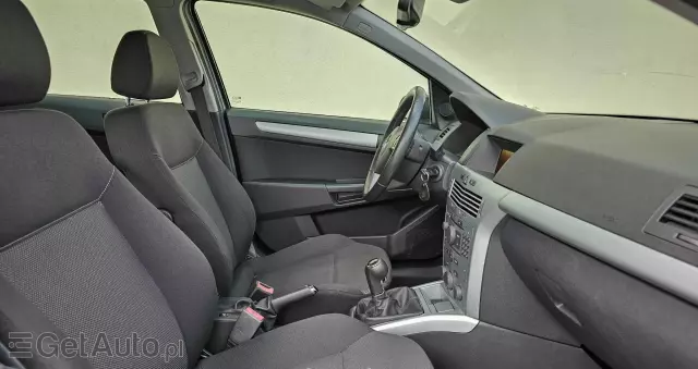 OPEL Astra 1.7 CDTI Caravan DPF (119g) Edition