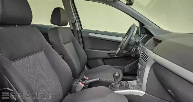 OPEL Astra 1.7 CDTI Caravan DPF (119g) Edition