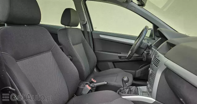 OPEL Astra 1.7 CDTI Caravan DPF (119g) Edition