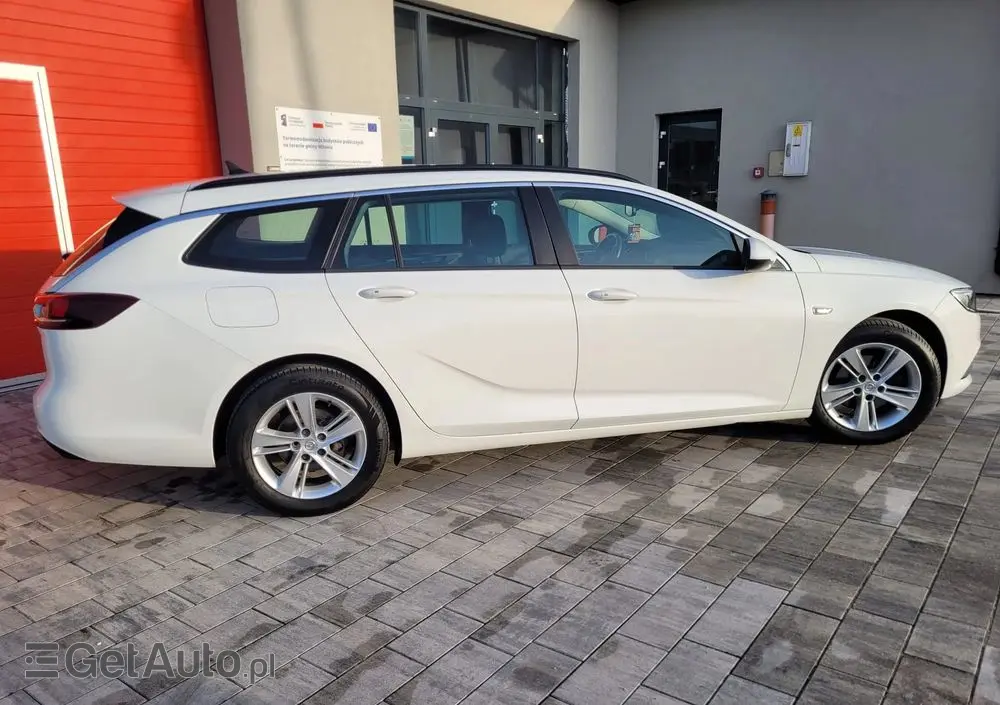 OPEL Insignia 1.6 Business Edition