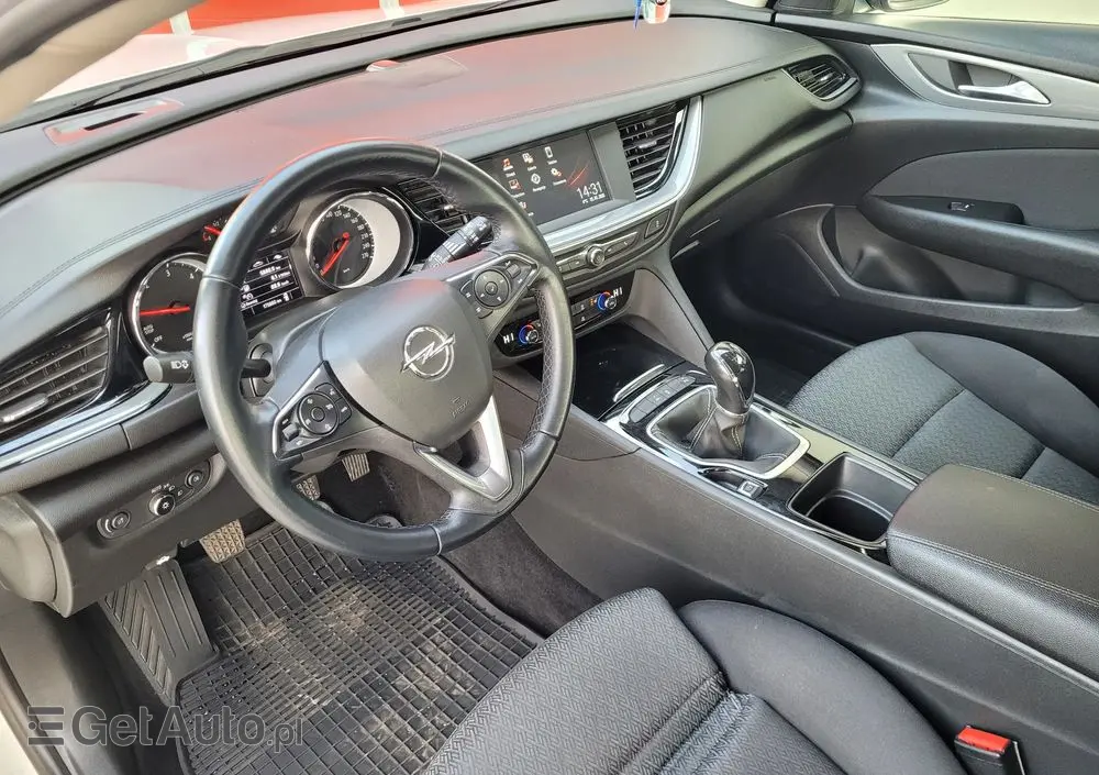 OPEL Insignia 1.6 Business Edition