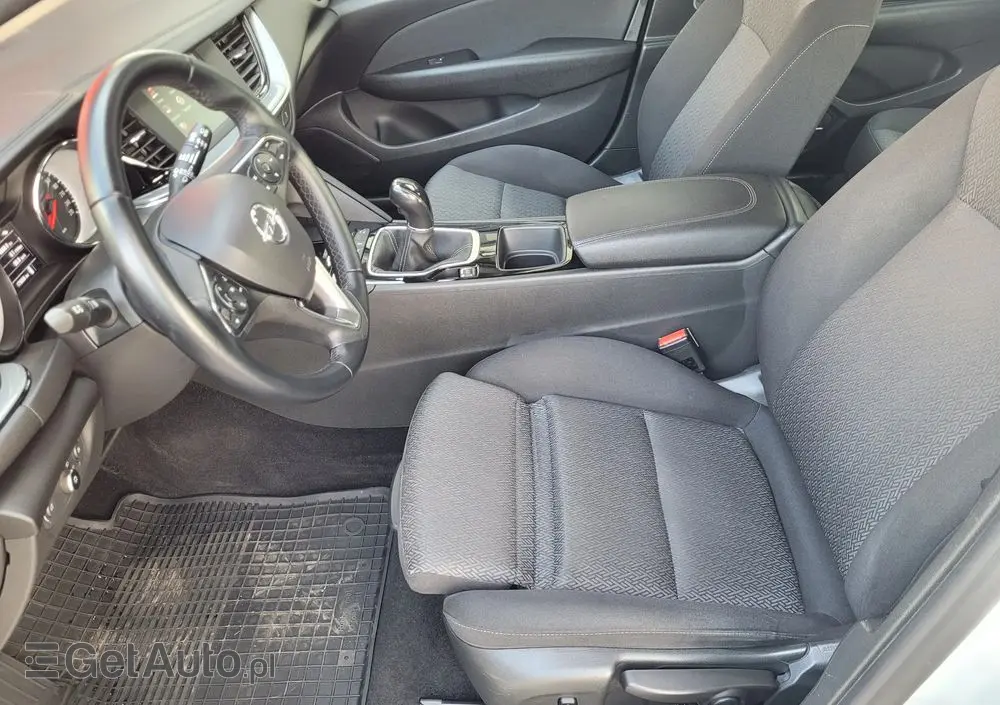 OPEL Insignia 1.6 Business Edition