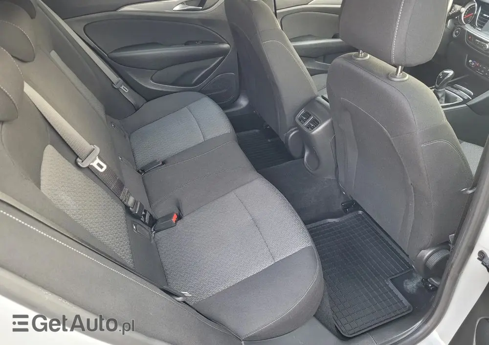 OPEL Insignia 1.6 Business Edition