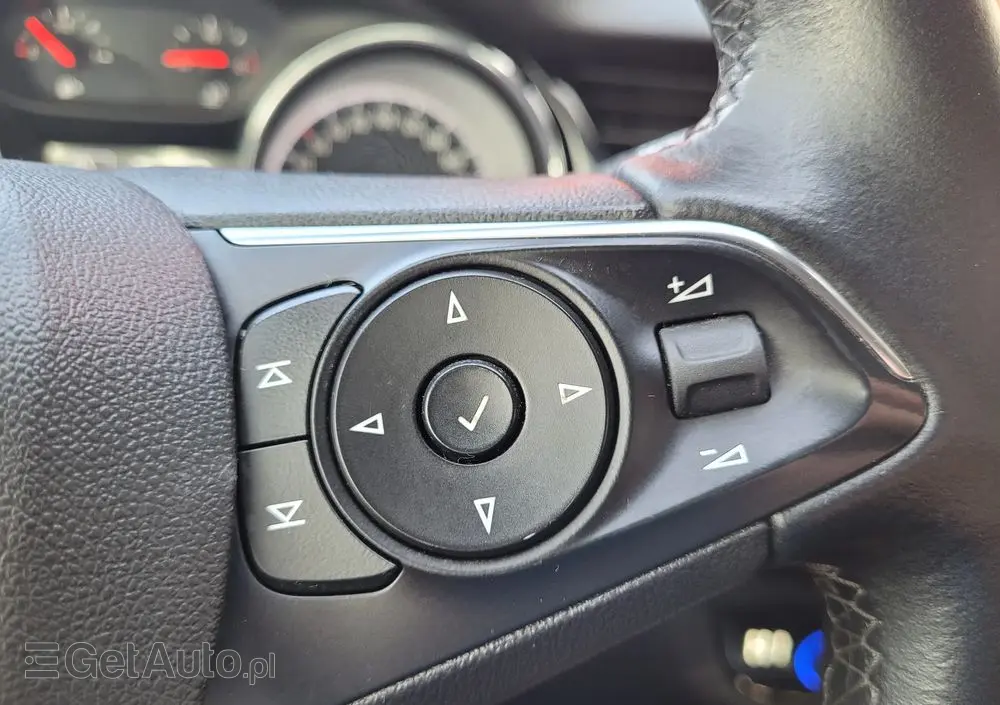 OPEL Insignia 1.6 Business Edition