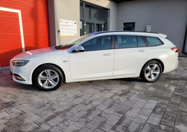 OPEL Insignia 1.6 Business Edition