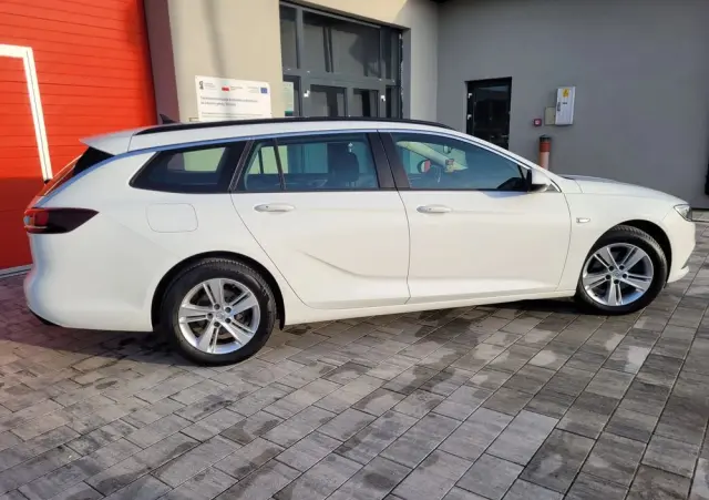 OPEL Insignia 1.6 Business Edition